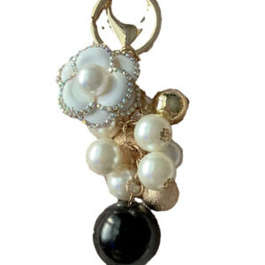 WHITE HEAVY ALLOY CAMILLA FLOWER W/RHINESTONES PEARL CENTER AND DANGLING BEADS